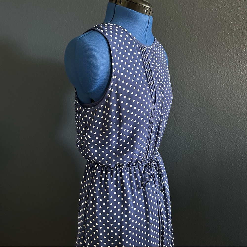 Tommy Hilfiger navy blue/white polka dot ruffle bottom dress size 2
